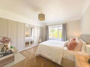 Photo 34- click for photo gallery